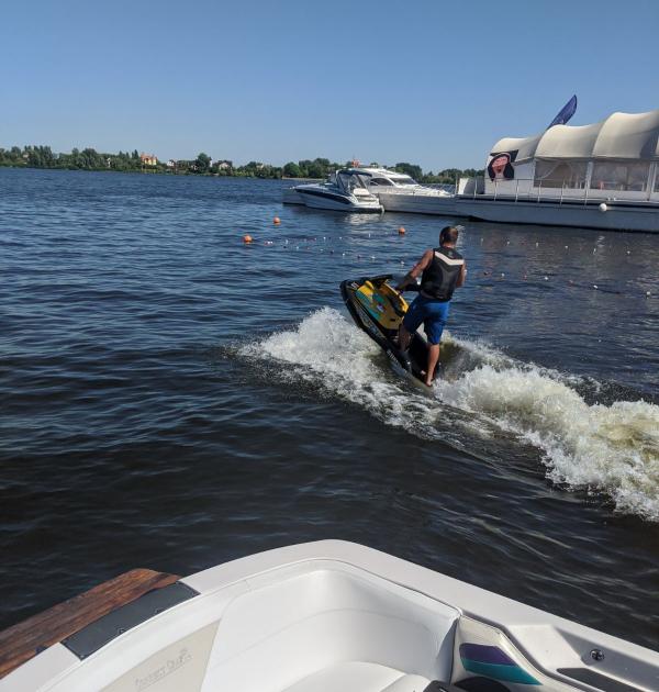 Дніпровська Рив'єра