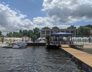 Дніпровська Рив'єра
