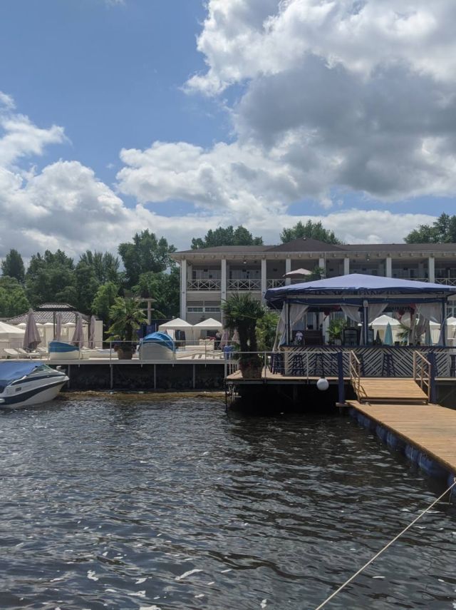 Дніпровська Рив'єра